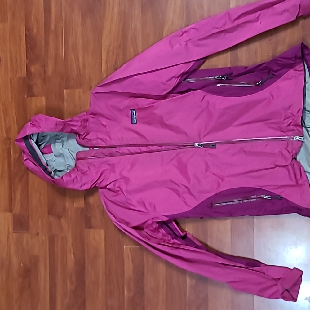 Patagonia raincoat